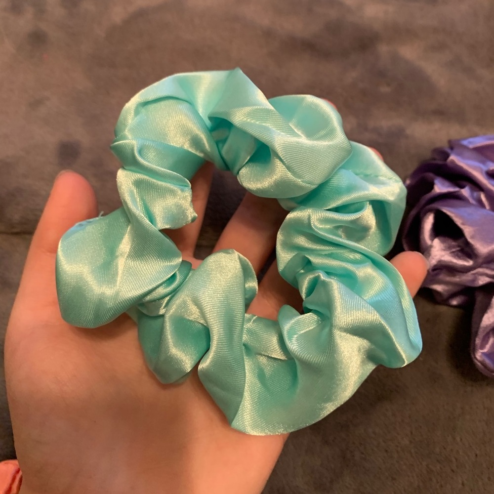 3 set scrunchies - Picture 6 of 8